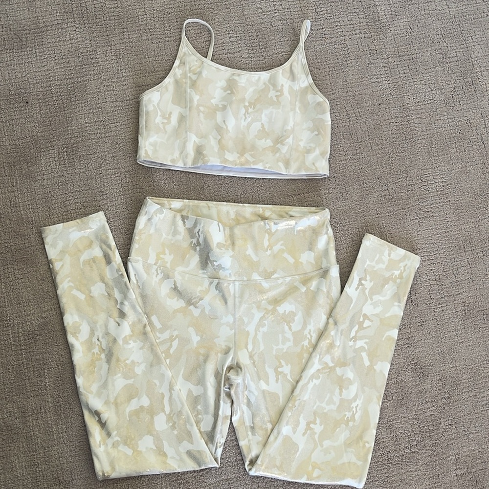 Mono B workout set, Size Large